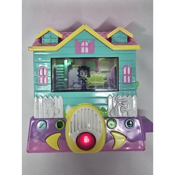 Pixel Chix Babysitter Rotating Rooms House Mattel 2006 Rare- READ INFO - Picture 7 of 17